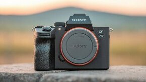 Sony a7iv