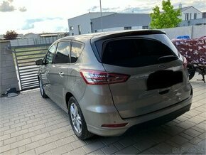 Ford Smax - 1