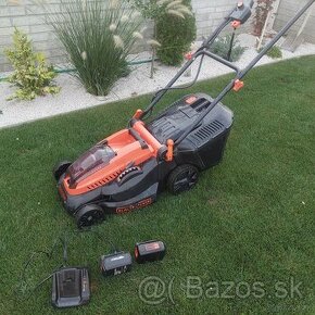 Kosačka aku black&decker