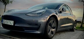 Tesla model 3 AWD Long Range 76 kWh 2020