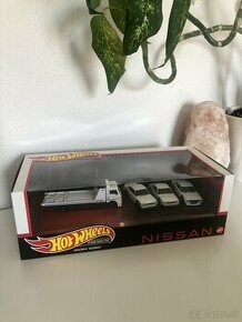 Hotwheels Nissan set