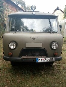 UAZ 452 Buchanka