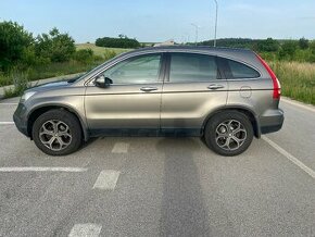 Predám Honda CR-V Cena: 5000€ (pri rýchlom vybeveni lacnejši