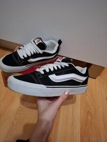 Vans KNU Skool 40,5