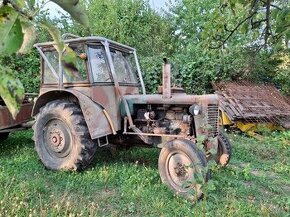 Traktor Zetor a Avia