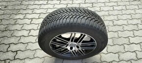 Zimné pneu na hl.diskoch VW 215/60R16