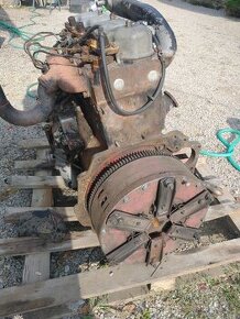 Motor Zetor 67..