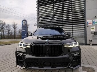 BMW X7 xDrive M50i A/T M-Packet 530PS V8 / 2021