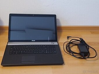 ASUS N71JA, i5 520M, 8GB RAM, 240GB SSD, HD5730