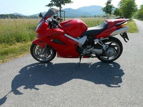 HONDA vfr800