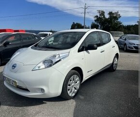 Nissan Leaf.