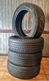 Toyo 225/55 R19