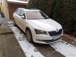 Predám 4x4 Škoda Superb 3 combi ročník 2016 DSG