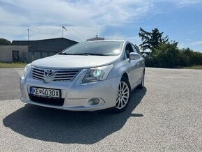 Toyota Avensis Combi 2.0l D-4D Business+