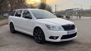 Škoda Octavia Combi 2 FL RS TDI DSG,F1,NAVI