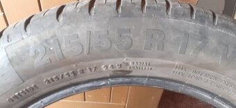 Predám letné pneu 215/55R17