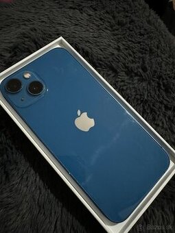 Apple iPhone 13 Blue