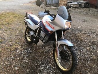 Honda transalp 600