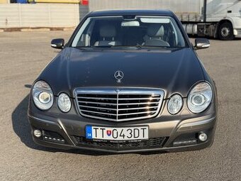 Mercedes-Benz E trieda