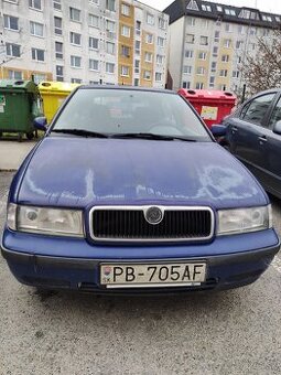 Škoda octavia 1