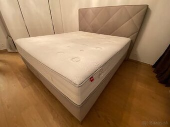 Manželská boxspring posteľ - 1