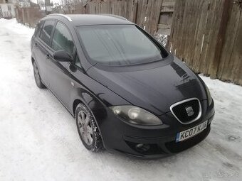 Rozpredám seat altea 2,0 tdi 103 kW dsg automat