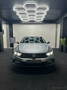 Volkswagen Passat R-line Variant 2.0tdi 147kw 2021 1majiteľ - 1