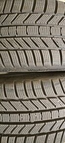 Predám 2ks pekné zimné 235/40r19-96V Continental