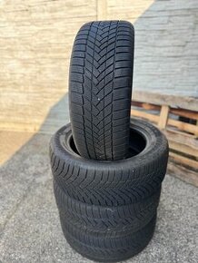 Zimne pneumatiky 255/50 r19