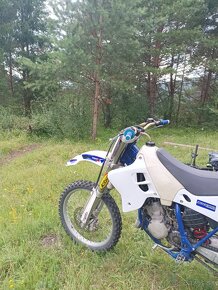 Yamaha yz 125