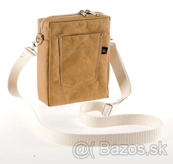 Pánska crossbody taška OSKAR béžová – z prateľného papiera