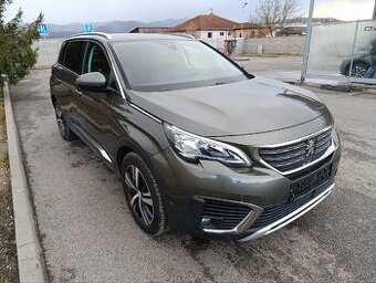 Peugeot 5008 1.5 HDi