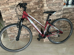 Nový trekový bicykel CTM Bora 1.0 28”, M (16"), záruka 1 rok