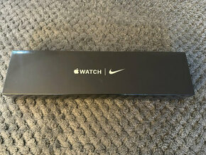 Apple Watch Nike SE (1.Gen) Cellular 40mm, nové, nerozbalené