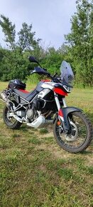 Aprilia Tuareg 660