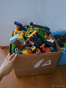 Lego duplo 2 veľké krabice 12-13kg