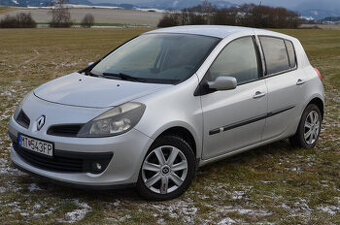 RENAULT CLIO 1.4 BENZÍN 72KW