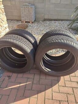 215/55 r18 letné Continental