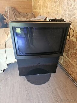 Bang & Olufsen Beovision Avant TV