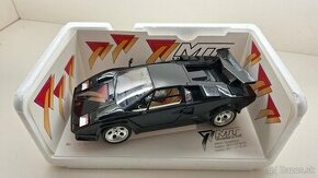 1:18 LAMBORGHINI COUNTACH MARTON