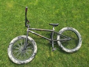 Bmx bicykel