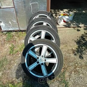 alu disky 5x112 R17 MOMO+ pneu nexen nfera sport - 1