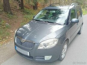 ŠKODA ROOMSTER 1.9 TDI BSW TOP STAV - 1