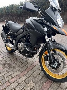 Suzuki V-STROM 650XT