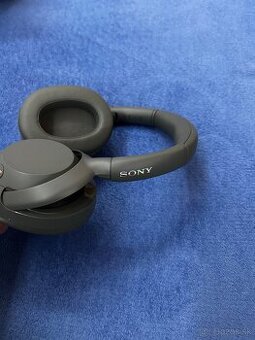 Sony ULT Wear