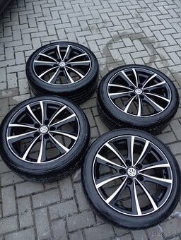 Predám 4 hliníkové disky 5x112 R18 bez pneu vw sharan ET 35