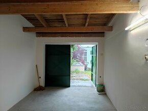 Zrekonštruovaná garáž-elektrika-montážna jama-Fončorda