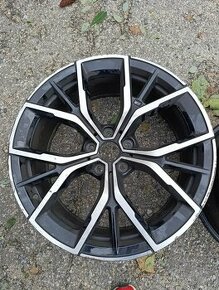 BMW 5 rad, elektrony 245/40 R19