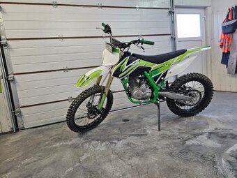 Pitbike Rocket PitRock 250ccm.