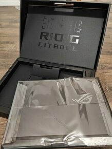 ASUS ROG STRIX SCAR 17 SE (G733CX-KH088W) ČERNÝ